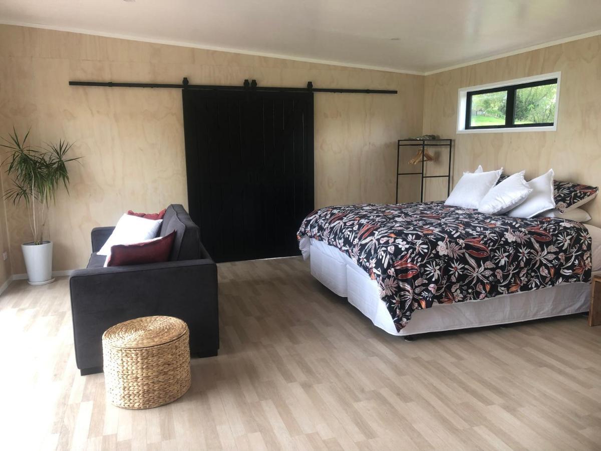 Whakaipo Bay Cabin Retreat אגם טאופו מראה חיצוני תמונה